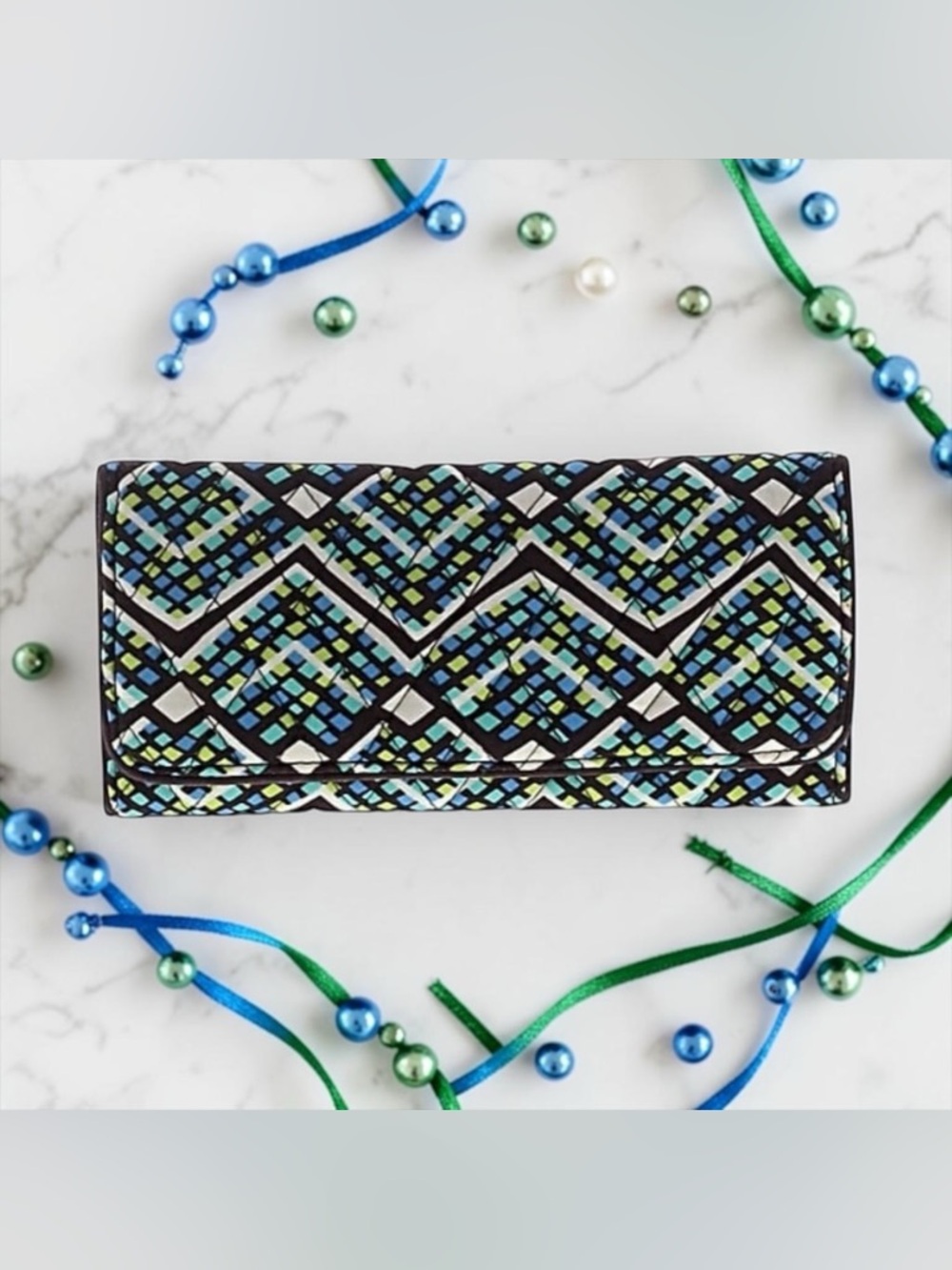 💙💚VERA BRADLEY💙💚Rain Forest RFID Trifold Wallet/NWOT